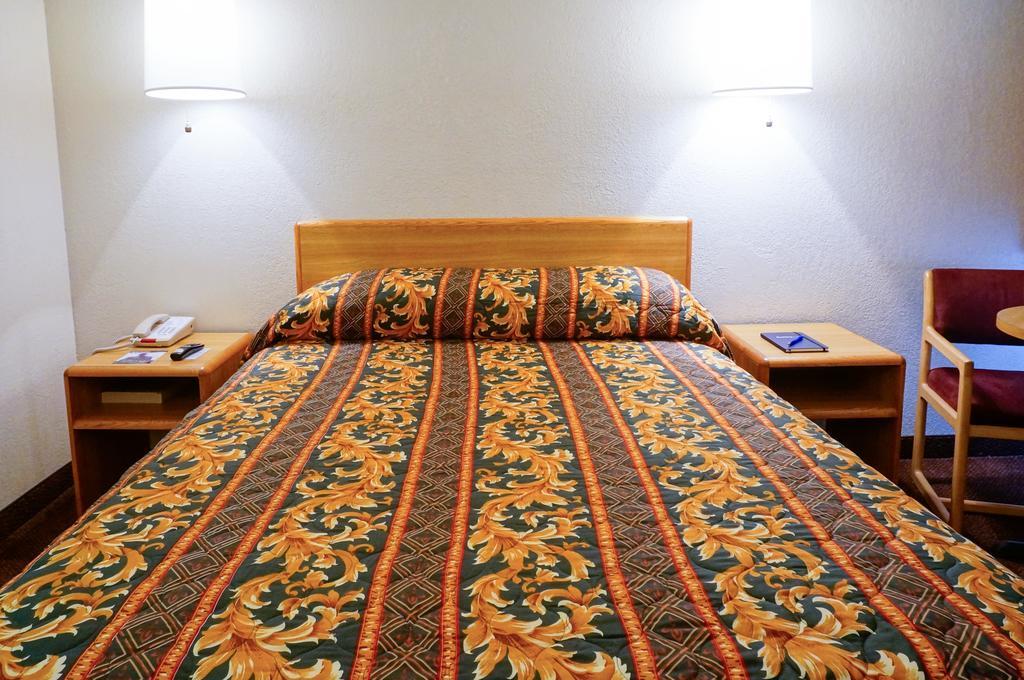 Ez 8 Motel San Jose II Bilik gambar