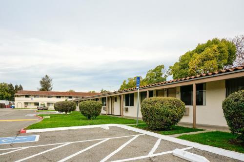 Ez 8 Motel San Jose II Luaran gambar